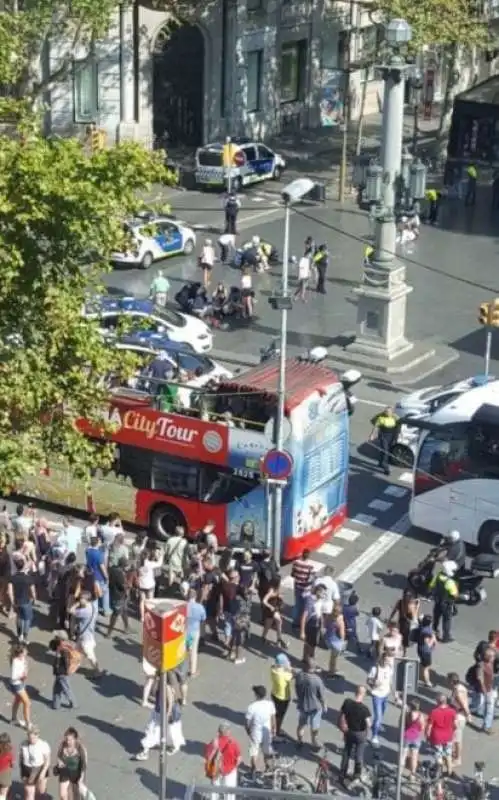 ATTENTATO A BARCELLONA 