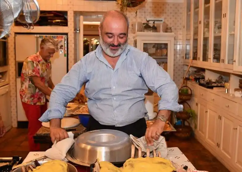 carlo spallino chef per i suoi ospiti (1)