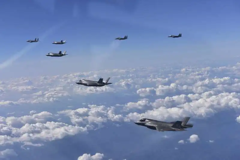 F35 IN ADDESTRAMENTO COREA