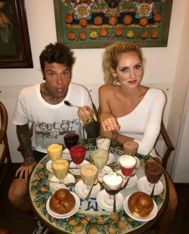 ferragni e fedez a taormina 6