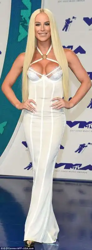 gigi gorgeous agli mtv awards