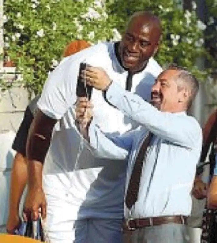 MAGIC JOHNSON IN VERSILIA