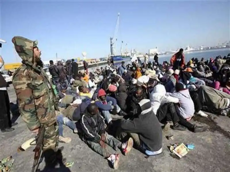 MIGRANTI IN LIBIA1