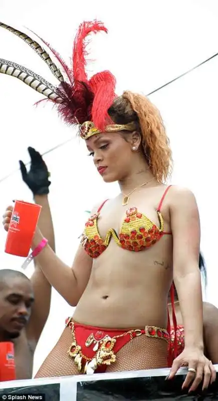 rihanna al crop over festival 2011