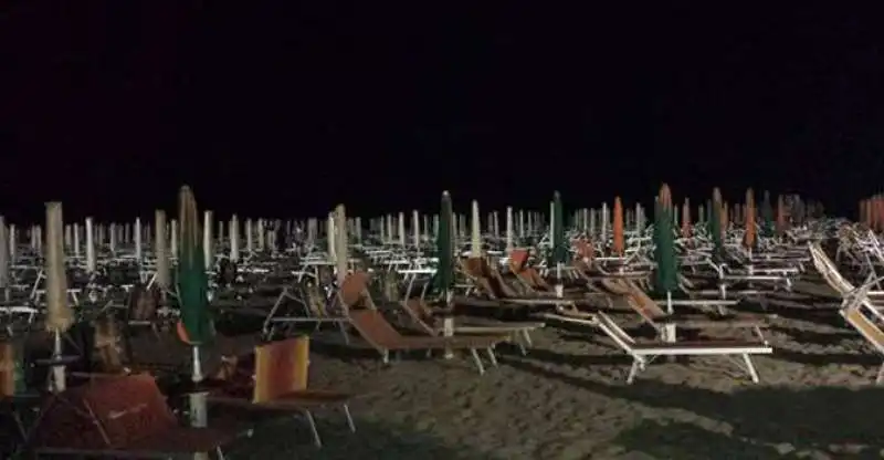 rimini di notte