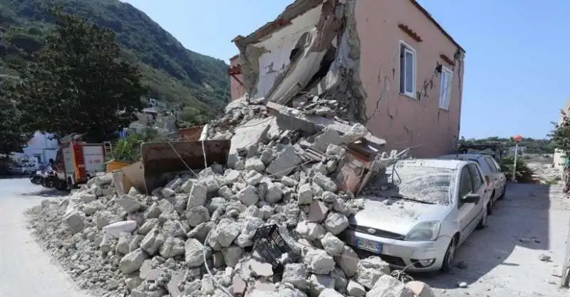 terremoto ischia  2