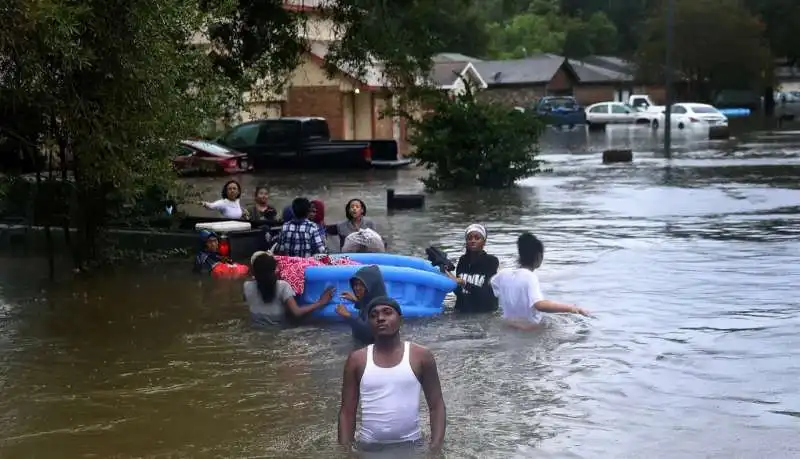 uragano harvey  9