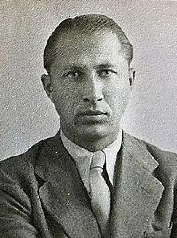 dusko popov 8