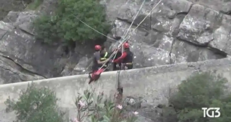 la piena del torrente raganello 7