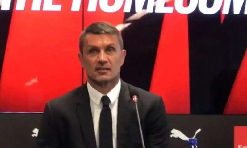 MALDINI TORNA AL MILAN 1