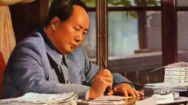 MAO SCRITTORE