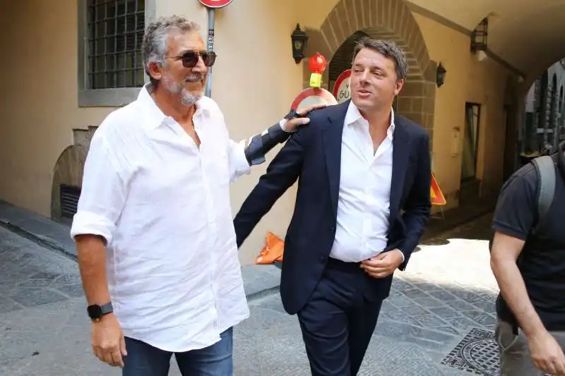 MATTEO RENZI E LUCIO PRESTA DURANTE LE RIPRESE DELLA DOCUFICTION SU FIRENZE