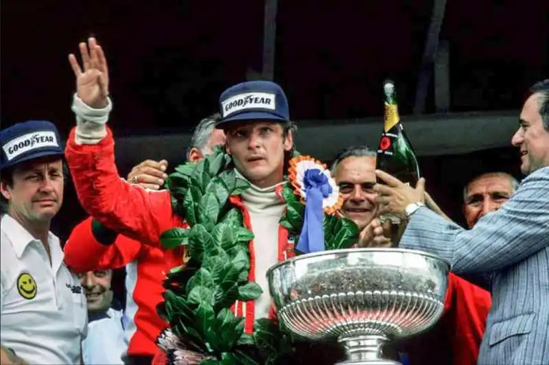 niki lauda 1977 (1)