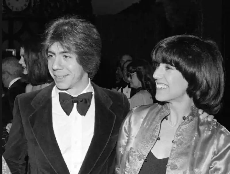  NORA EPHRON CARL BERNSTEIN