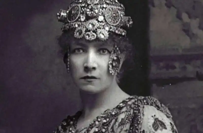 sarah bernhardt 10