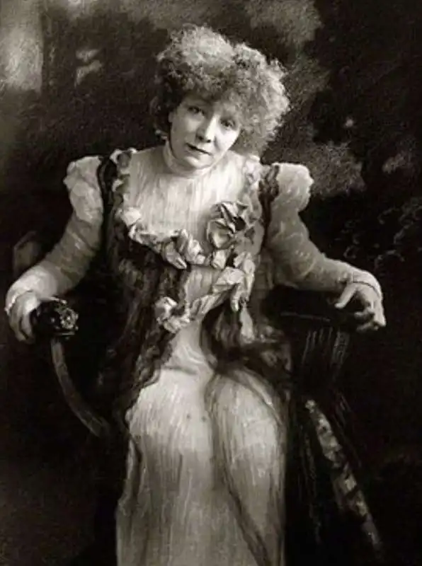 sarah bernhardt 6