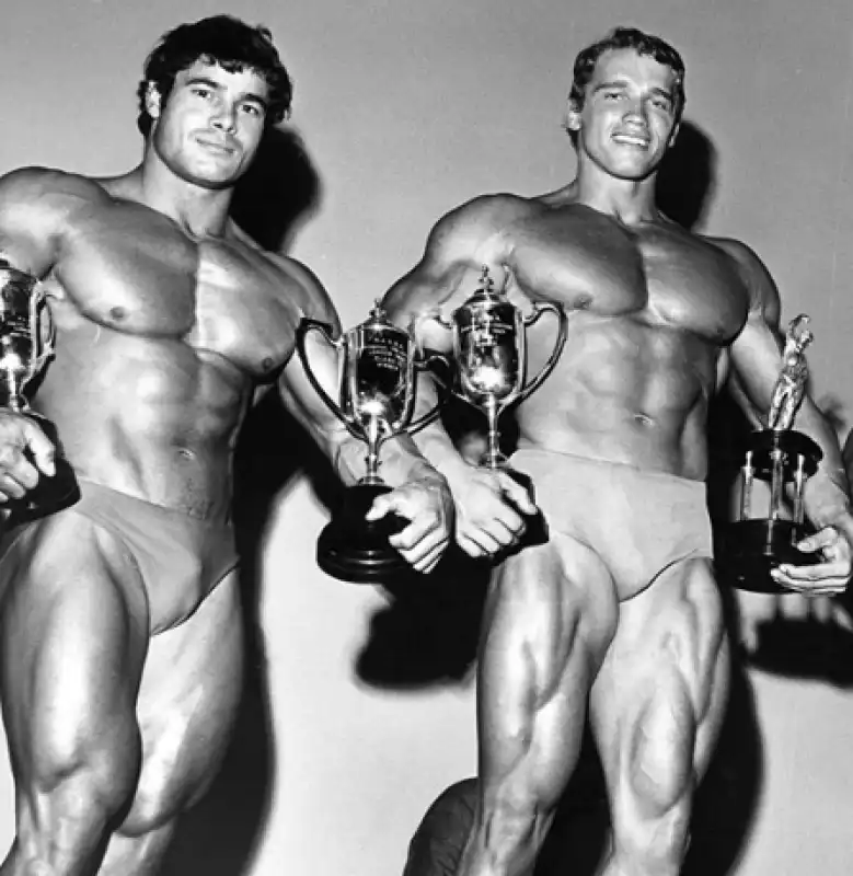 arnold schwarzenegger con franco columbu 12