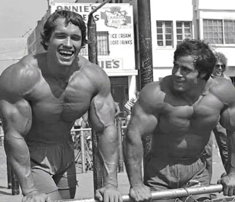 arnold schwarzenegger franco columbu 12