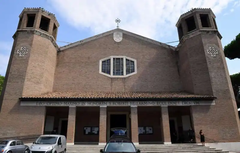 chiesa san roberto bellarmino