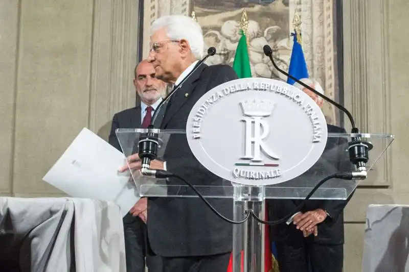 consultazioni   parla sergio mattarella