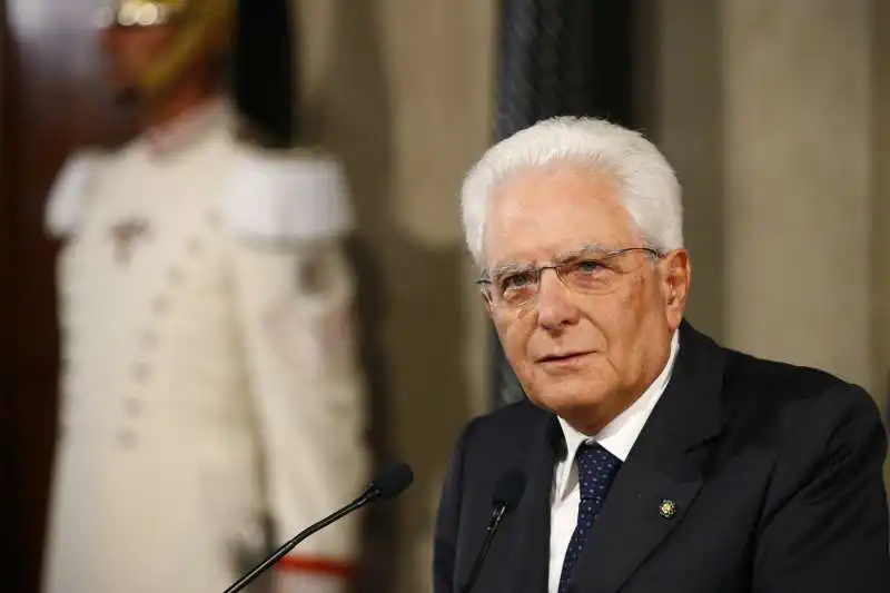 consultazioni   parla sergio mattarella 2