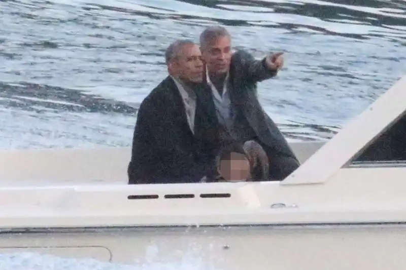 gli obama e i clooney sul lago di como 4