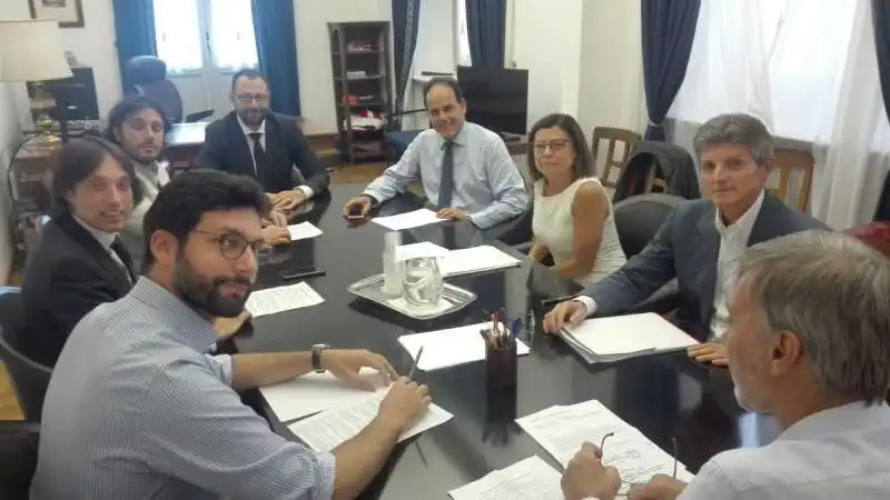 INCONTRO M5S PD - FRANCESCO D'UVA GIANLUCA PERILLI FRANCESCO SILVESTRI STEFANO PATUANELLI  ANDREA MARCUCCI PAOLA DE MICHELI ANDREA MARTELLA GRAZIANO DEL RIO