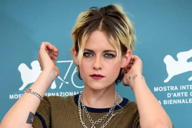 kristen stewart   photocall di seberg a venezia