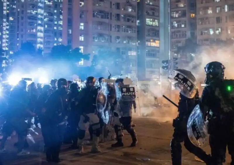 le proteste di hong kong  5