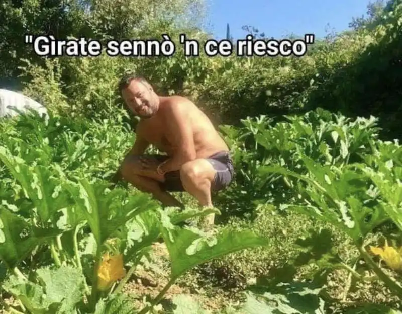 MATTEO SALVINI NELL'ORTO DI VERDINI