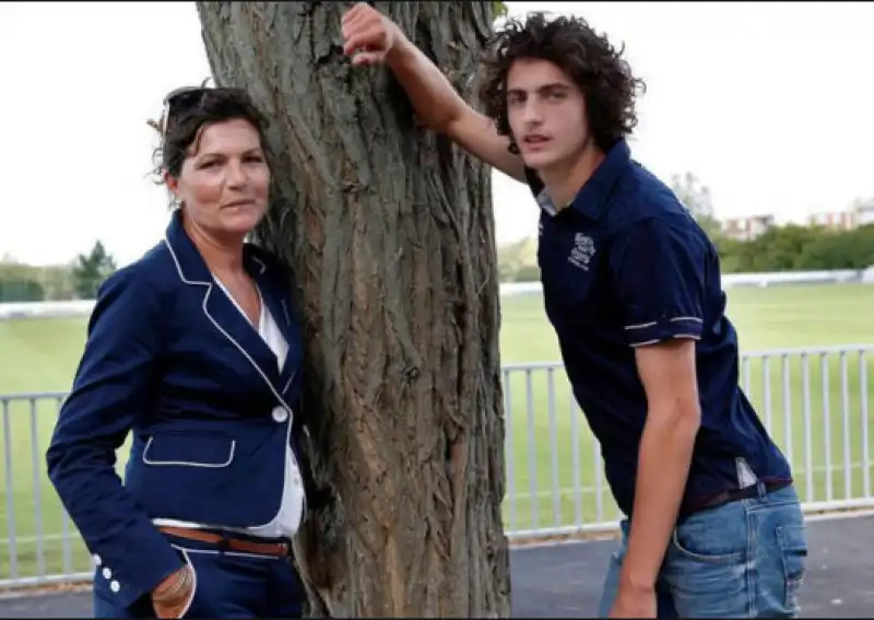 rabiot e la mamma veronique