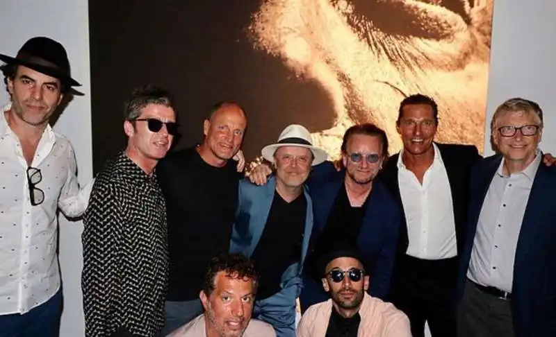 sacha baron cohen, noel gallagher, woody harrelson, lars ulrich, bono, matthew mcconaughey, bill gates, guy oseary, jr a monaco dopo l'evento