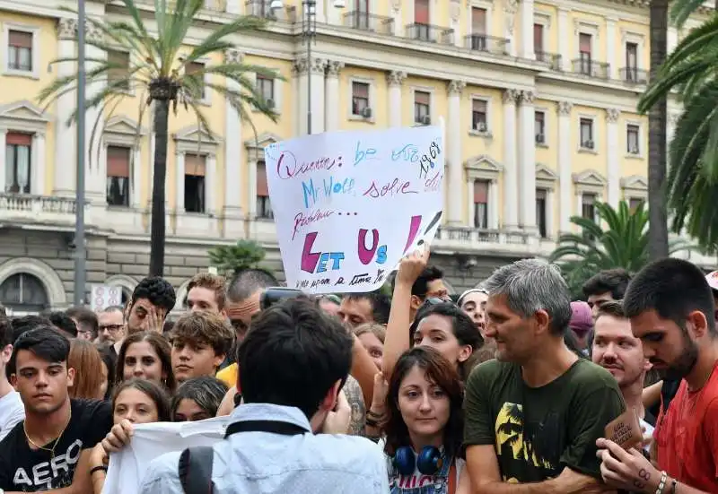 tutti in attesa delle star di c era una volta a hollywood (1)