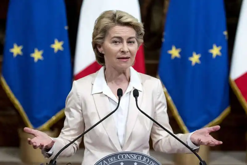 ursula von der leyen 2