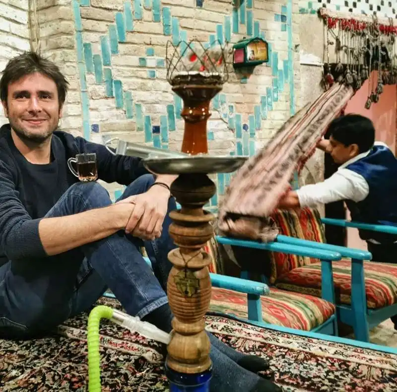 alessandro di battista in iran 13