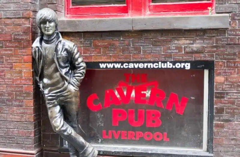 cavern club 4