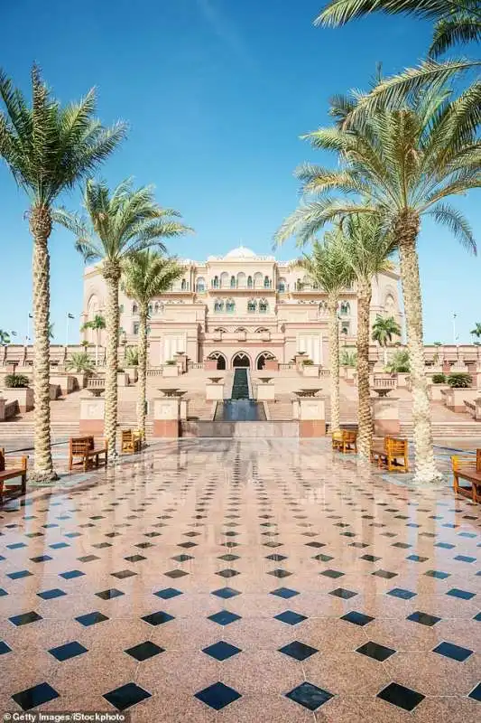 emirates palace hotel abu dhabi  1