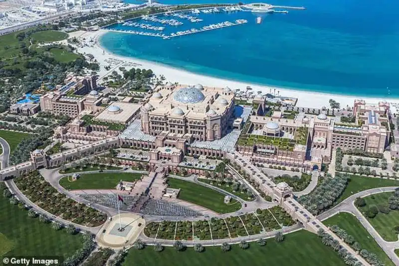 emirates palace hotel abu dhabi 