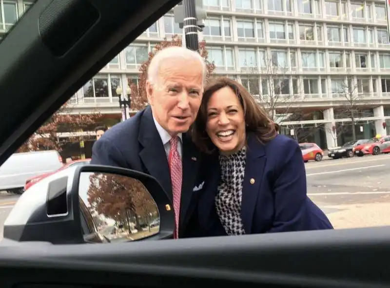 JOE BIDEN E KAMALA HARRIS  