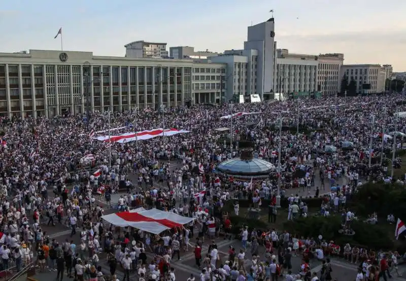 manifestazione di protesta a minsk contro lukashenko 39