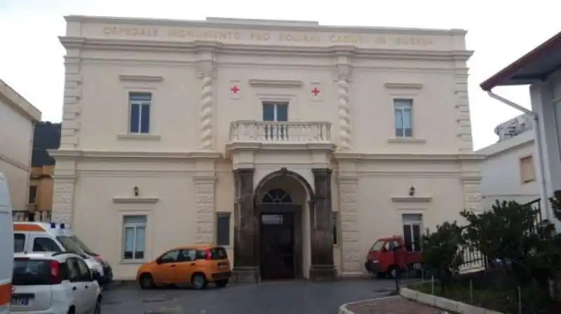 OSPEDALE LIPARI 