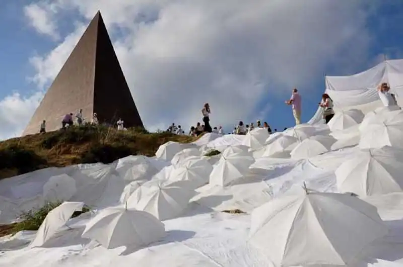 PIRAMIDE DELLA LUCE