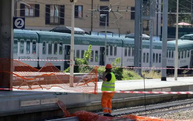 treno deraglia a carnate 16