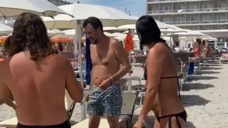 veronica proserpio vs salvini al papeete