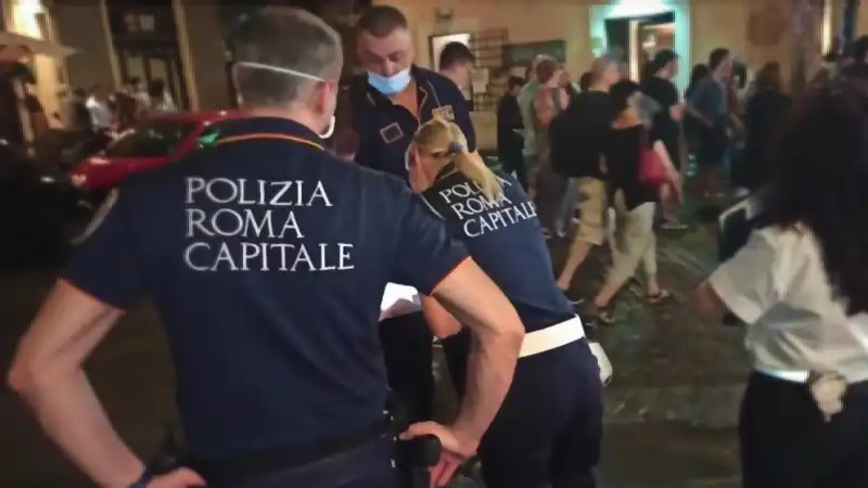 vigili a fontana di treni 3