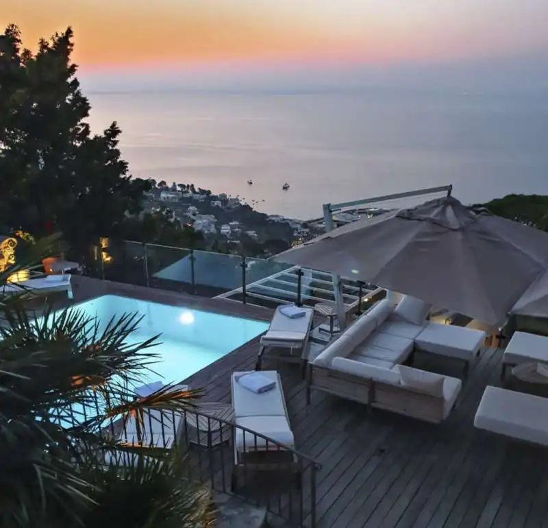 villa ca' del sole capri 13