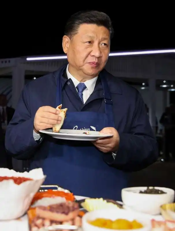 xi jinping mangia 1