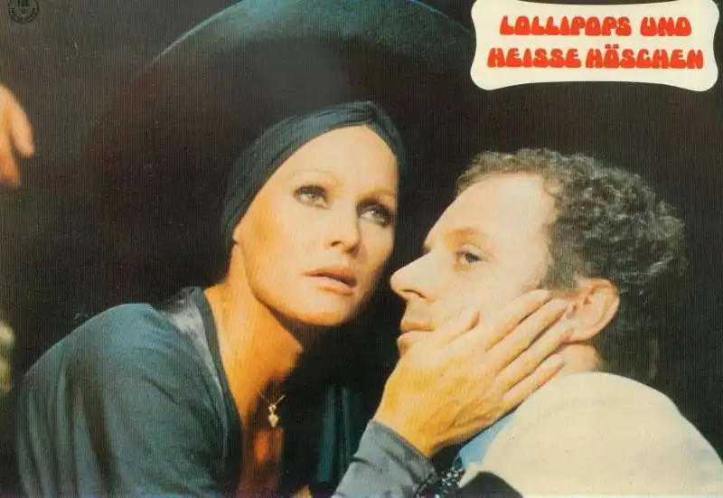 ursula andress johnny dorelli   spogliamoci cosi?? senza pudor 