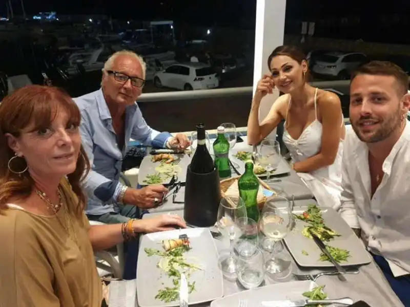 anna tatangelo a cena con la famiglia di livio cori  4