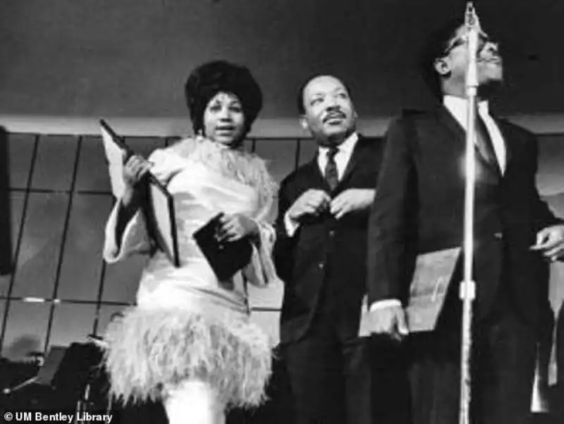 aretha franklin con martin luther king jr